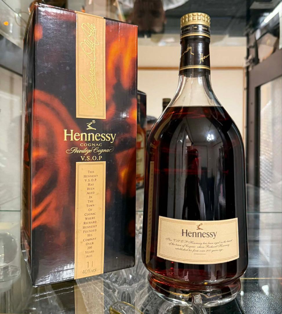 ブランデー Hennessy V.S.O.P 1L 40%.