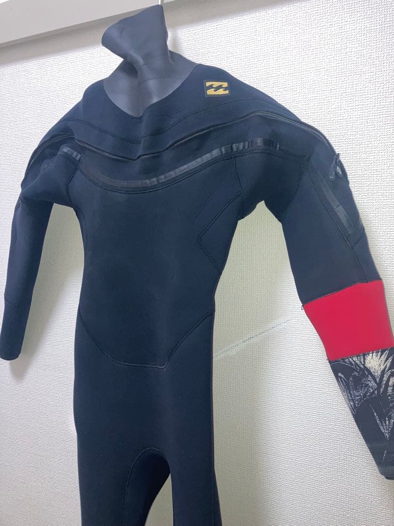 ビラボン⭐️セミドライウェットスーツレボリューションロングチェストMLサイズ相当
