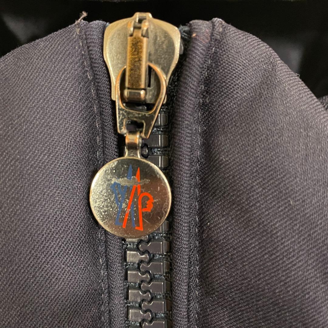 【格安ジャンク】モンクレール ダウン 紺色 セルフ補修あり 腕裏破れあり