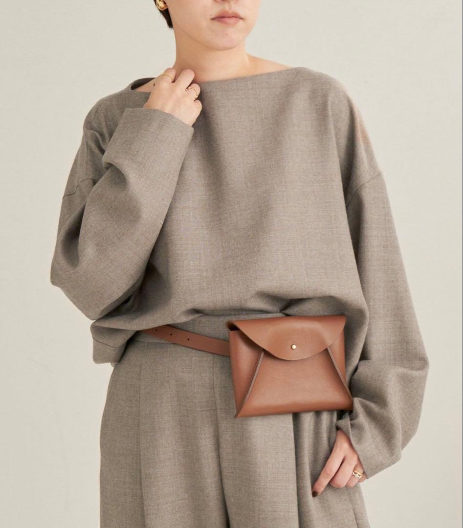 Place MANUELA/マヌエラ ベルトバッグ