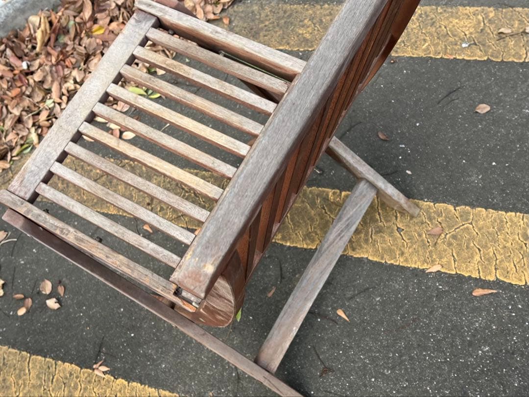 c）ヴィンテージ・ポピュラー折りたたみチェア 木製折りたたみチェア ブラウン