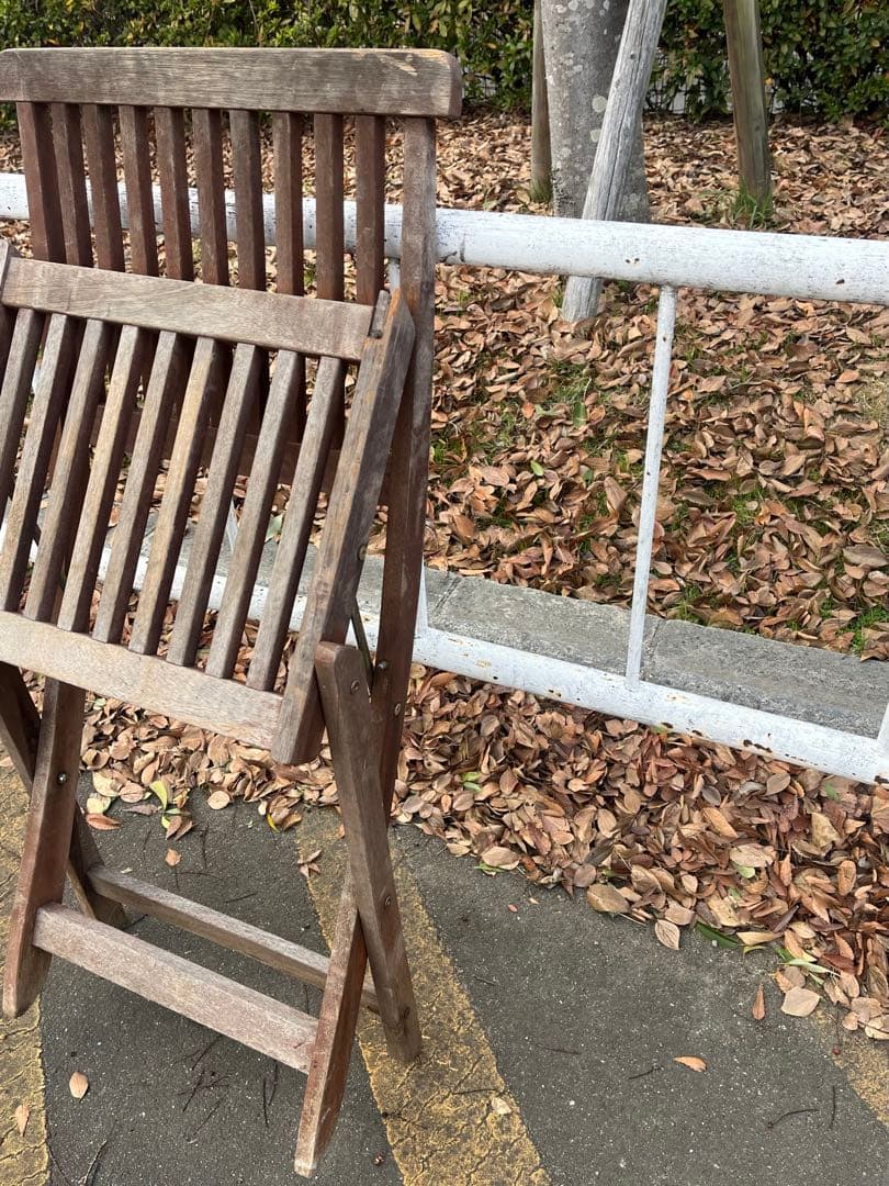 c）ヴィンテージ・ポピュラー折りたたみチェア 木製折りたたみチェア ブラウン