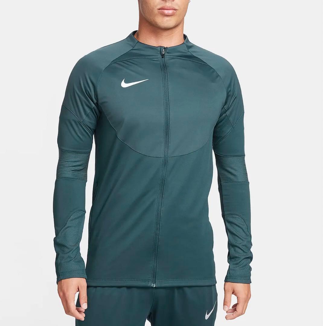 NIKE トレーニング　セットアップ　Sサイズ