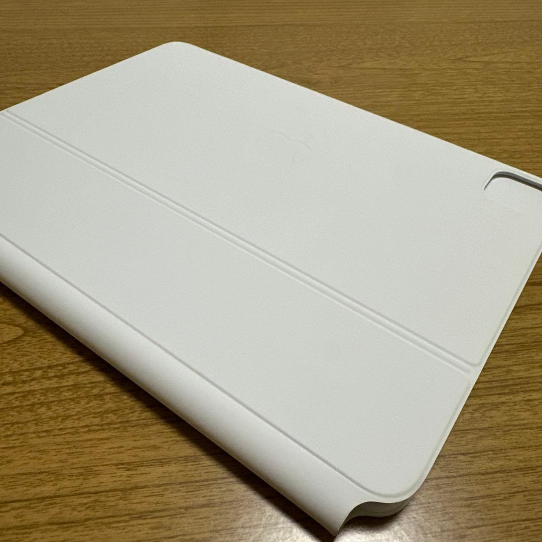 Apple 純正 iPad Magic Keyboard（ホワイト／日本語配列）