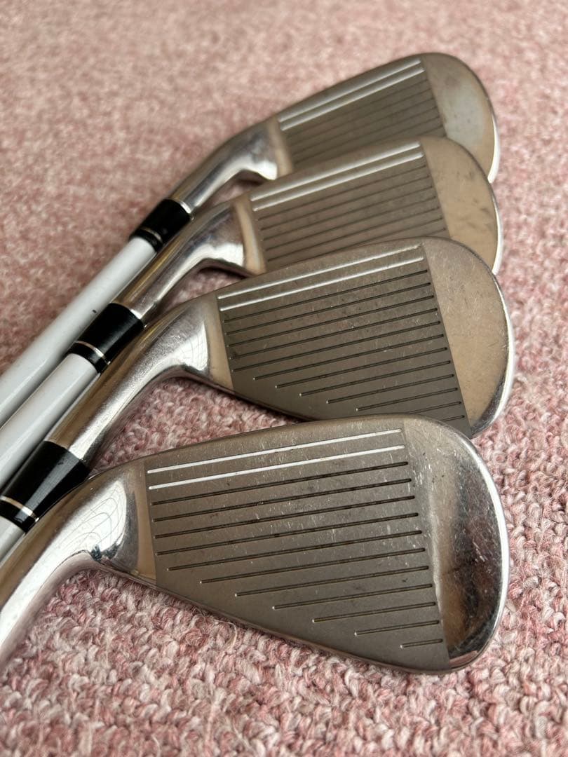 お値下げ可能です‼️キャロウェイ　ローグST アイアンセット　レディース