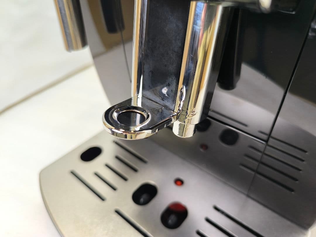 デロンギマグニフィカS コンパクト全自動コーヒーマシン ECAM23120B 7