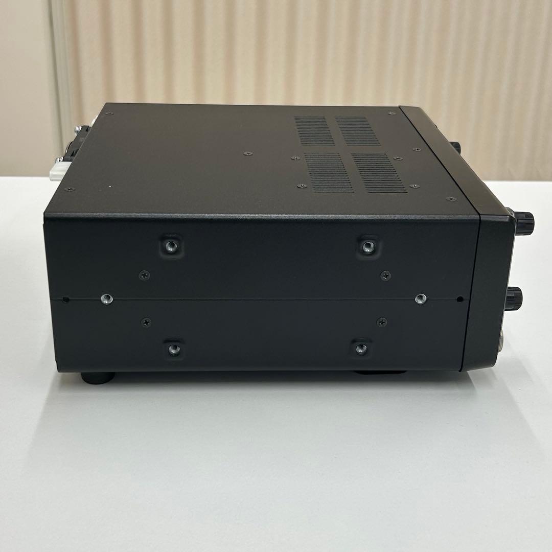 ICOM IC-7300/SP-38/MB123トランシーバー&スピーカーセット