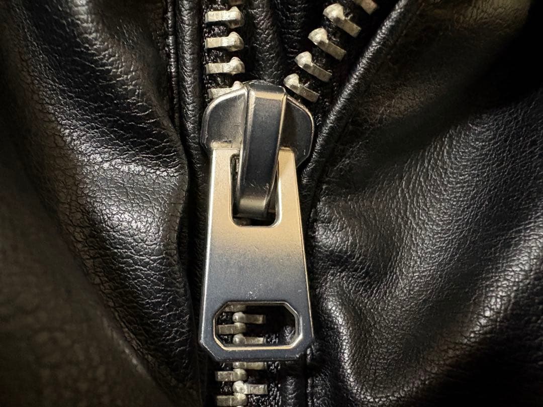 ZARA ブラック フェイクレザー　パフジャケット XL キルティングジャケット