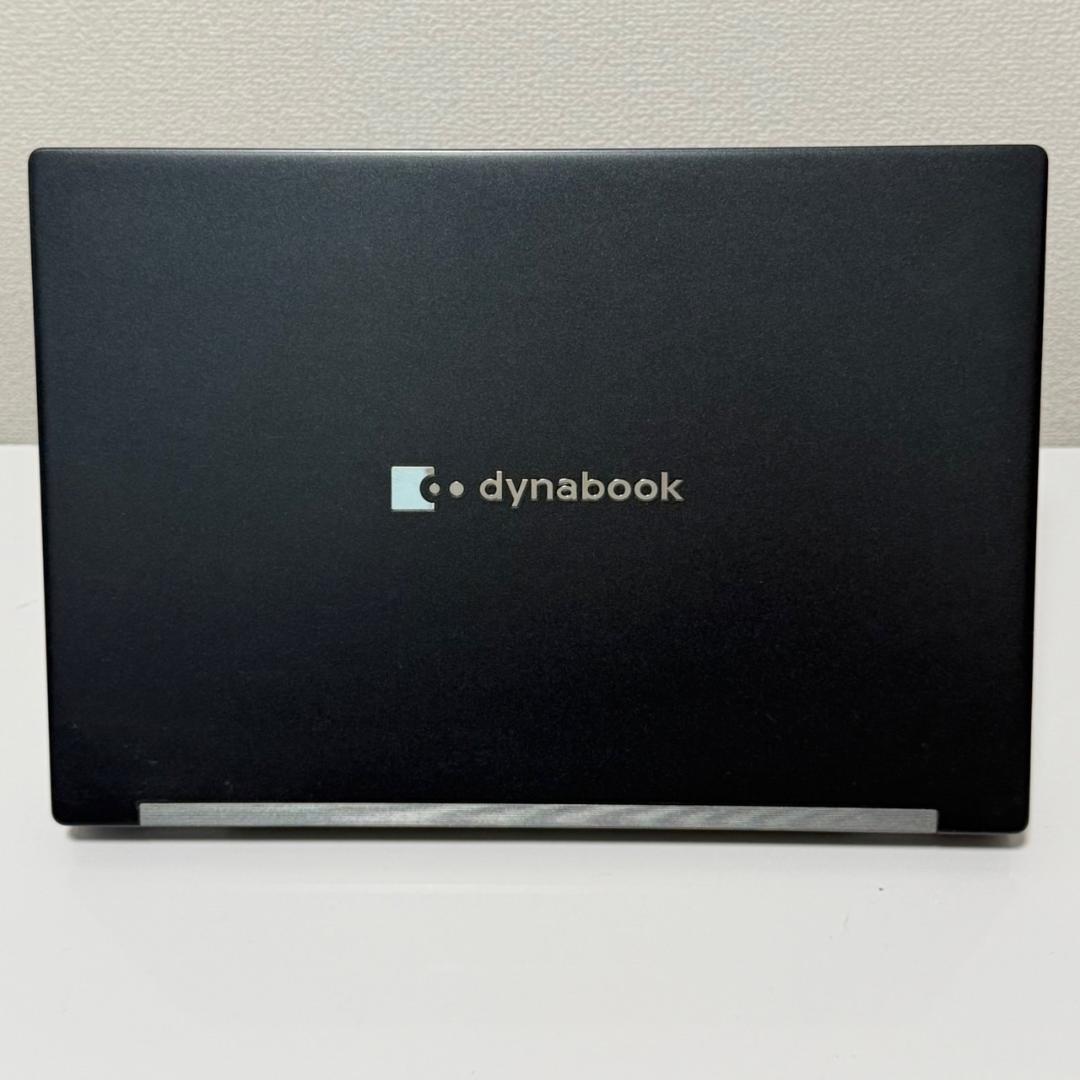 ★超軽量871g★ バッテリー残量◎ 2021年製 dynabook 紺 E67