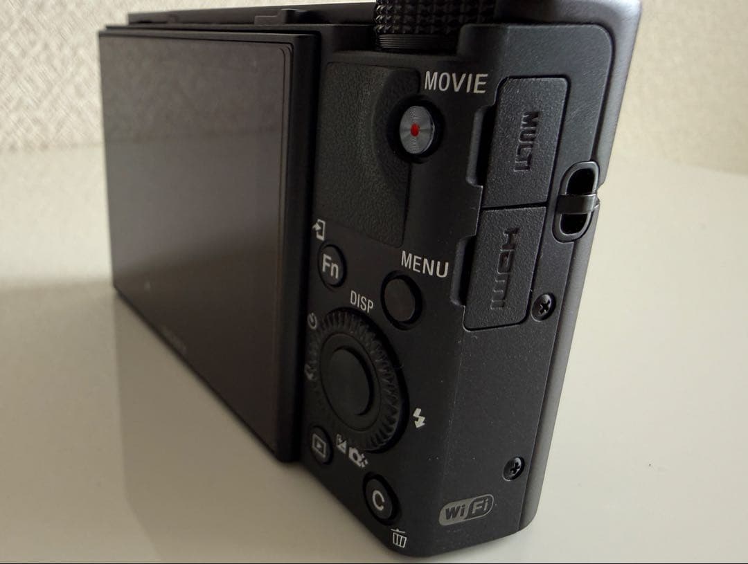 Sony Cyber-shot DSC-RX100M3 純正ケース付き