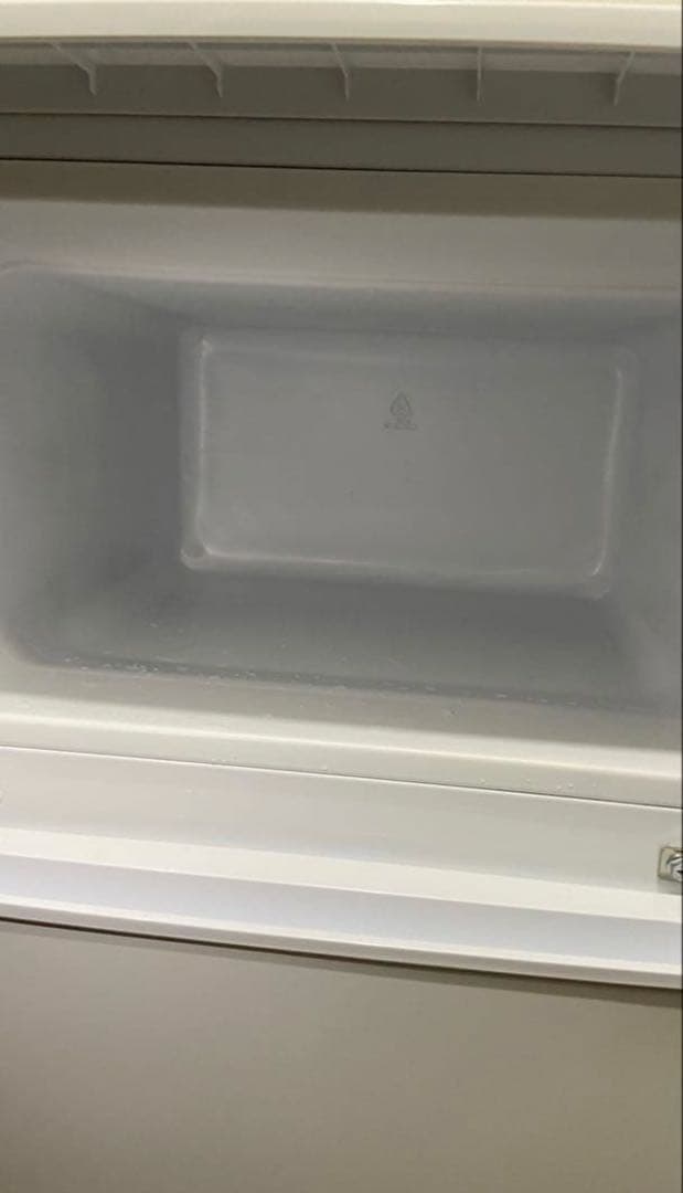 【送料込】2025年製 comfee 90L 冷蔵庫｜使用半年・美品