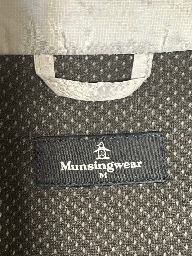マンシングウェア　ジャケット　Mサイズ