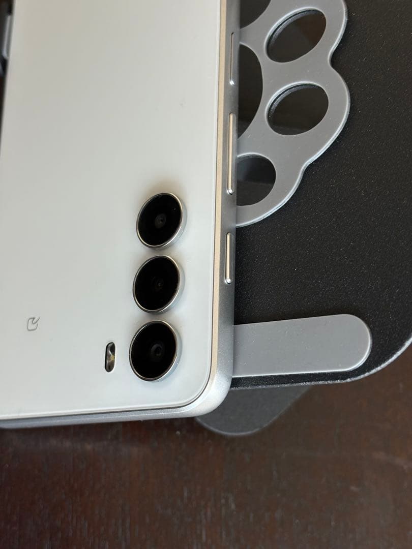 [美品]nubia S 5G Y!mobile ホワイト　⑥