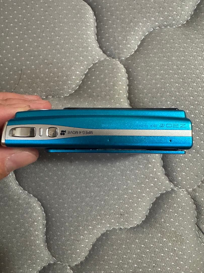 デジタルカメラ FujifilmFinePix Z20fd digital camerablue