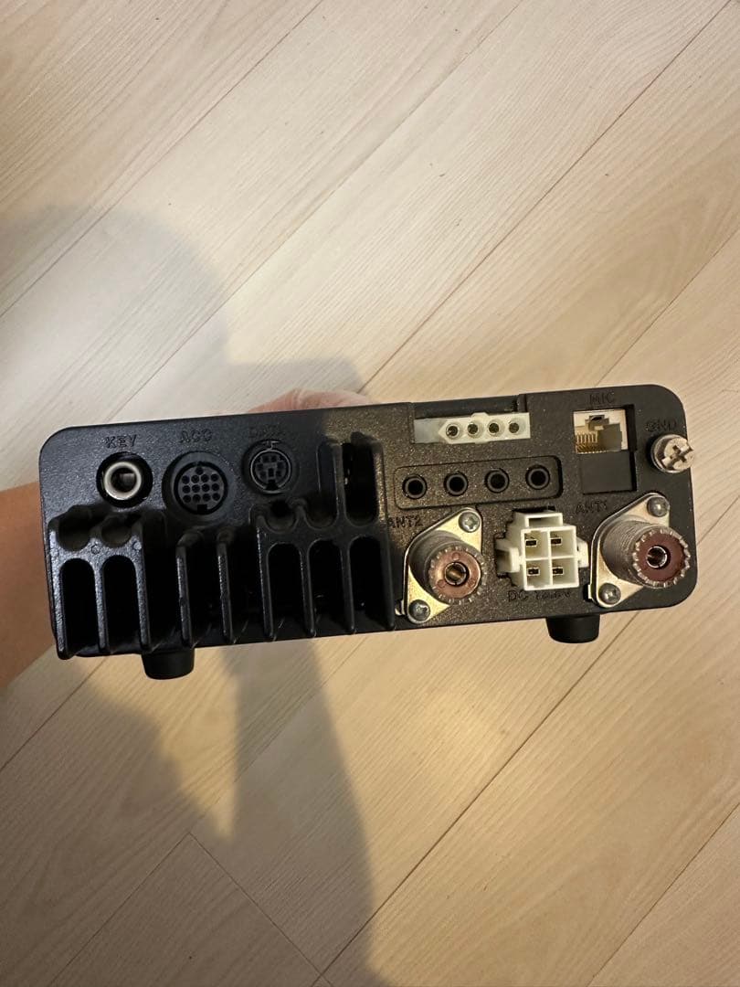 Icom IC-7000 トランシーバー