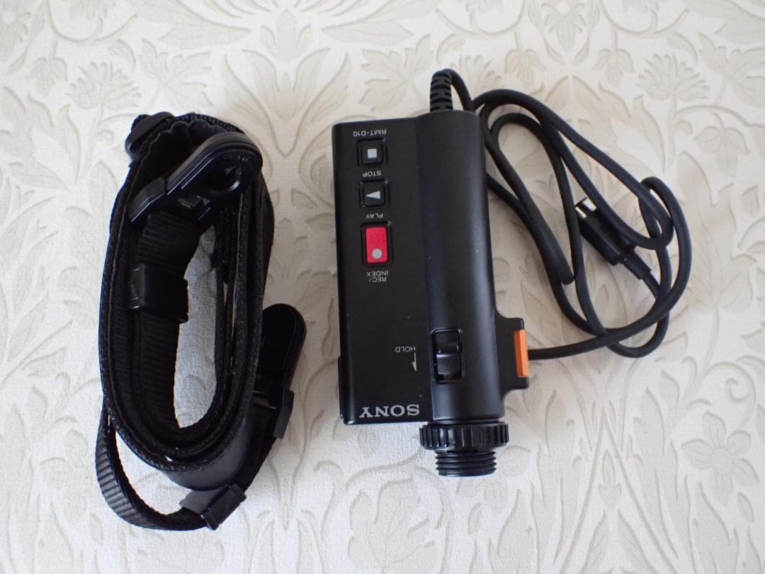 SONY TCD-D10 DAT デンスケ　美品なれどテープ走行せず