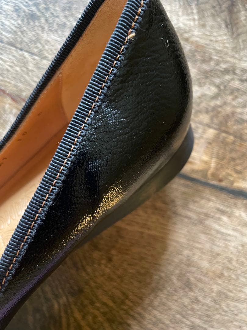 フェラガモ フラット　バレーシューズ　25.5