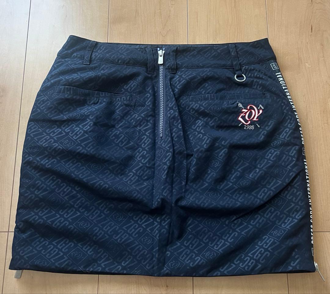 ZOY ゾーイロゴエンボスストレッチ スカート