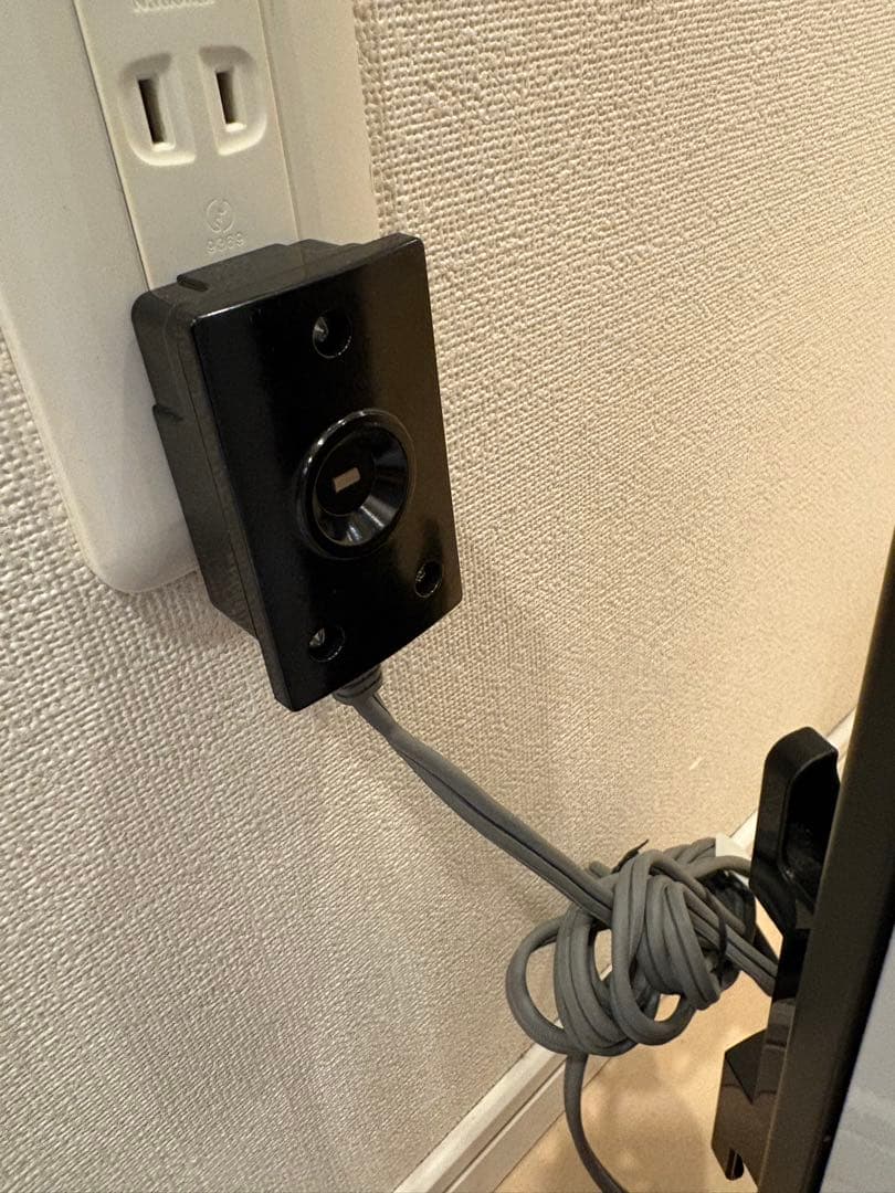 デロンギ マルチダイナミックヒーター MDHU12-BK 美品　オイルヒーター