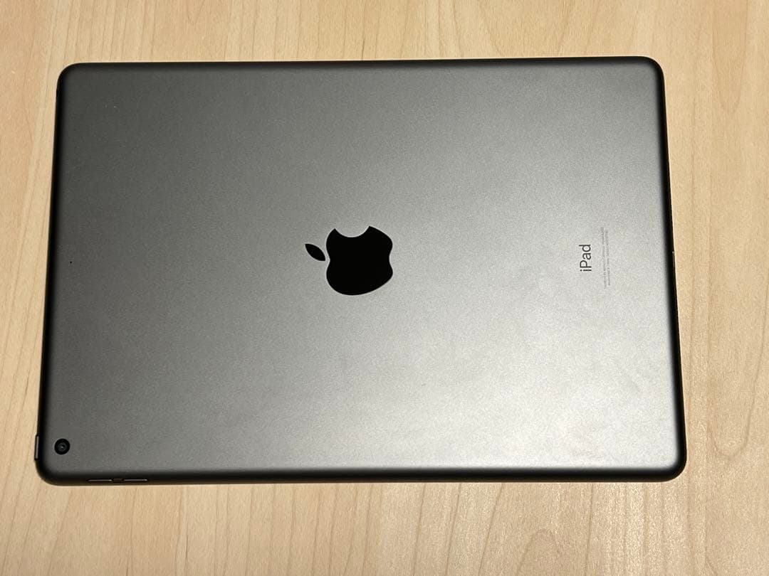 iPad9 10.2インチWi-Fiモデル 64GB スペースグレイ カバー付