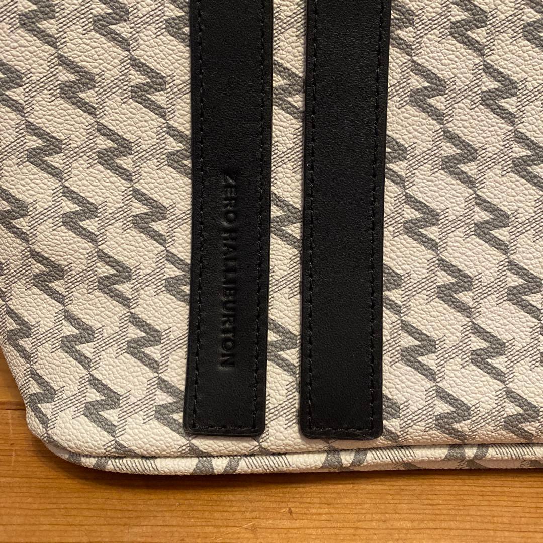 ZERO HALLIBURTON ゼロハリバートン　モノグラム　カートバック