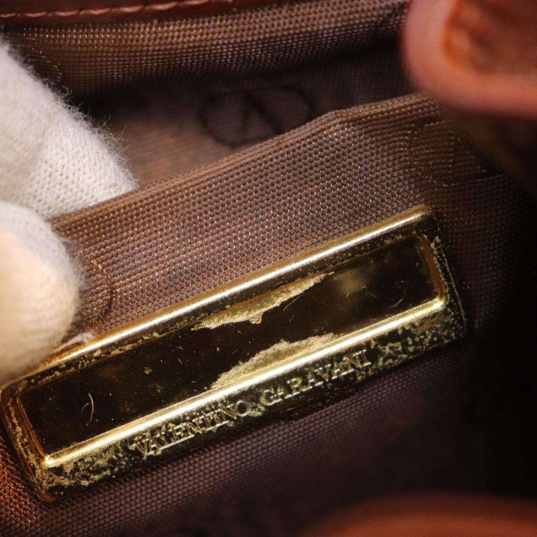 VALENTINO GARAVANI 巾着ショルダーバッグ