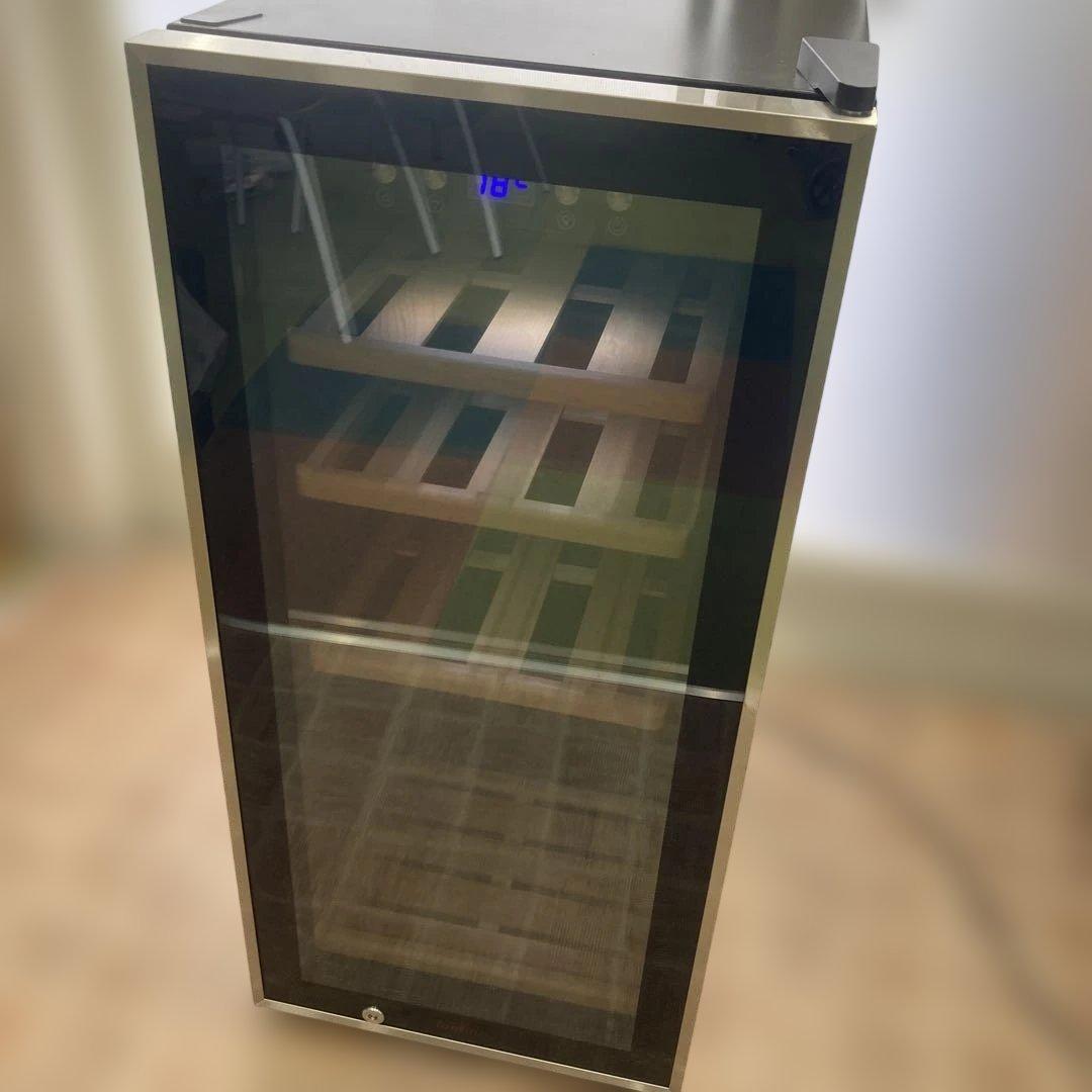 ワインセラー　ファンヴィーノ28 SW-28 funvino 鍵付き　28本