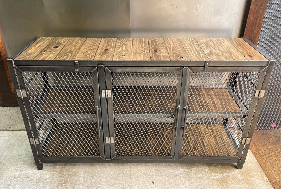 アイアンキャビネットA［ワイド］　アイアン家具　ラック　ディスプレイ　シェルフ