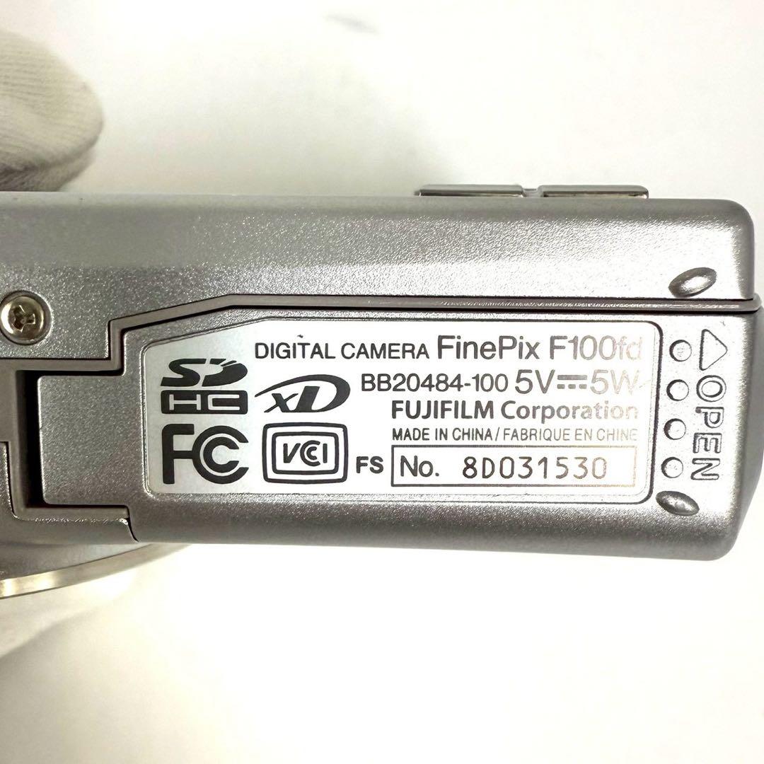 フジフィルム FinePix F100fd USED美品 光学5倍ズーム 完動品