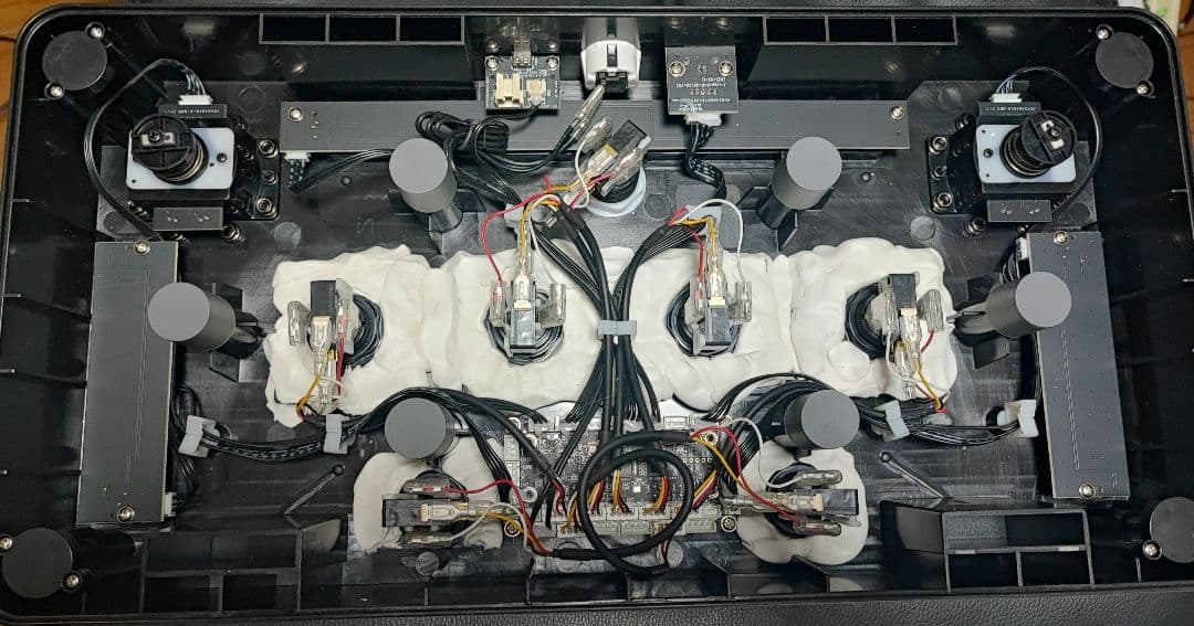 PC用ゲームコントローラー・コンバーター FAUCE TWO FAUCETWO+ EG skin 1st