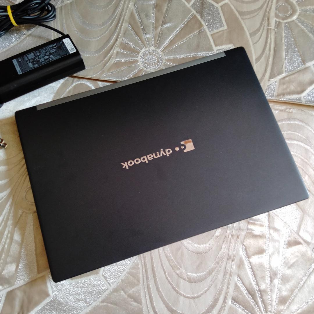 11世代 i5 1135G7 13inch 8G 256G FHD 東芝