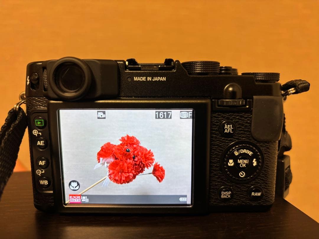 Fujifilm X10 ブラック(付属品あり)