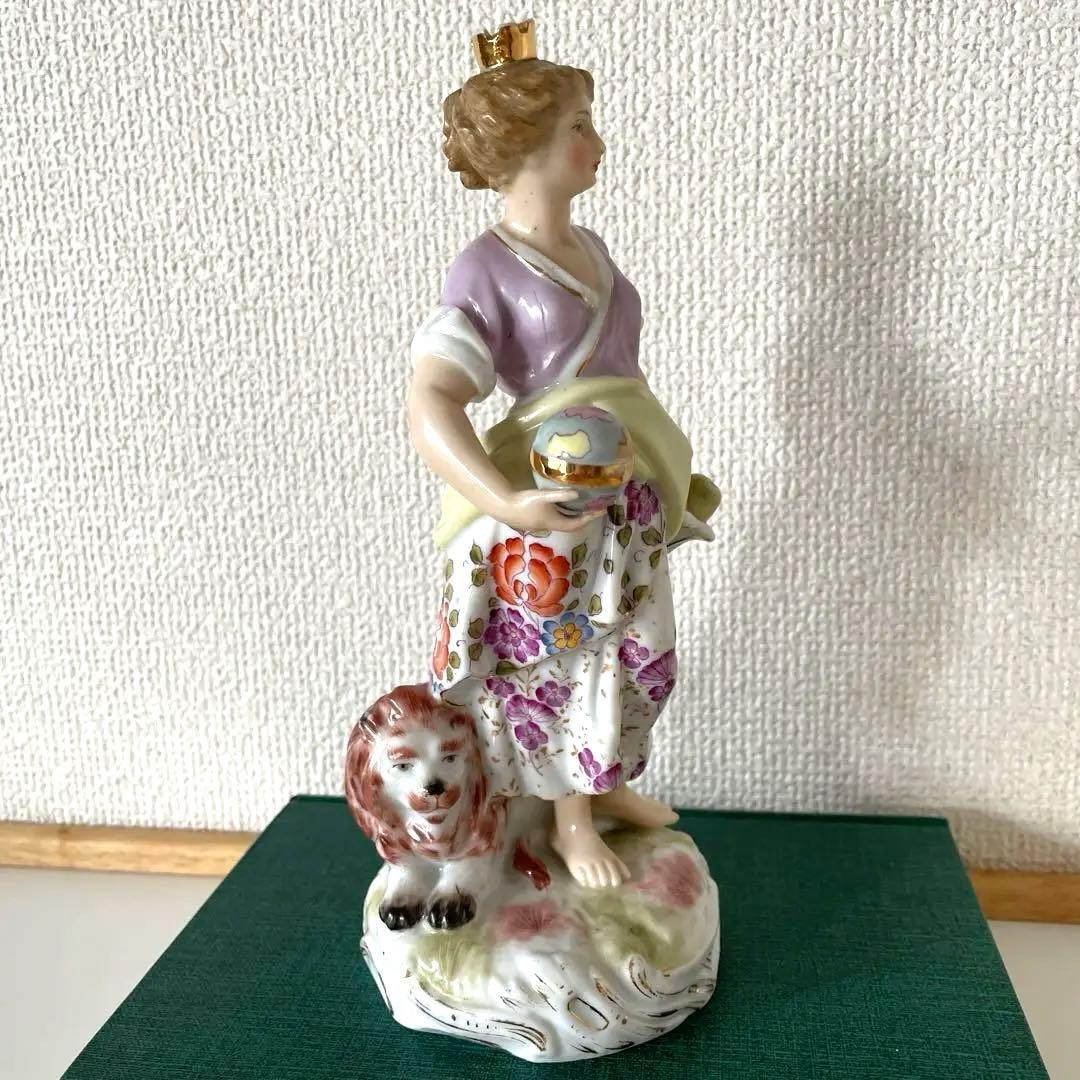 ＊G.Richard＊女王とライオン＊高さ２０cm・