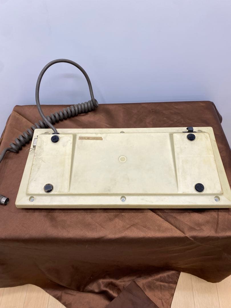 【レトロ・希少】NEC・PC-8801 本体+キーボード