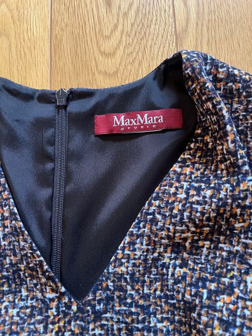 【美品】MaxMara Vネック 七分袖 ワンピース
