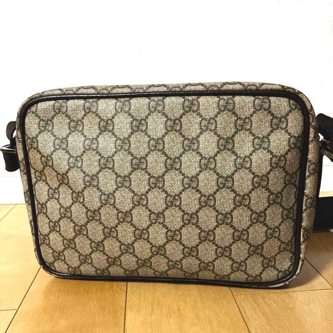 グッチ メッセンジャー ショルダーバッグ GGスプリーム 114531