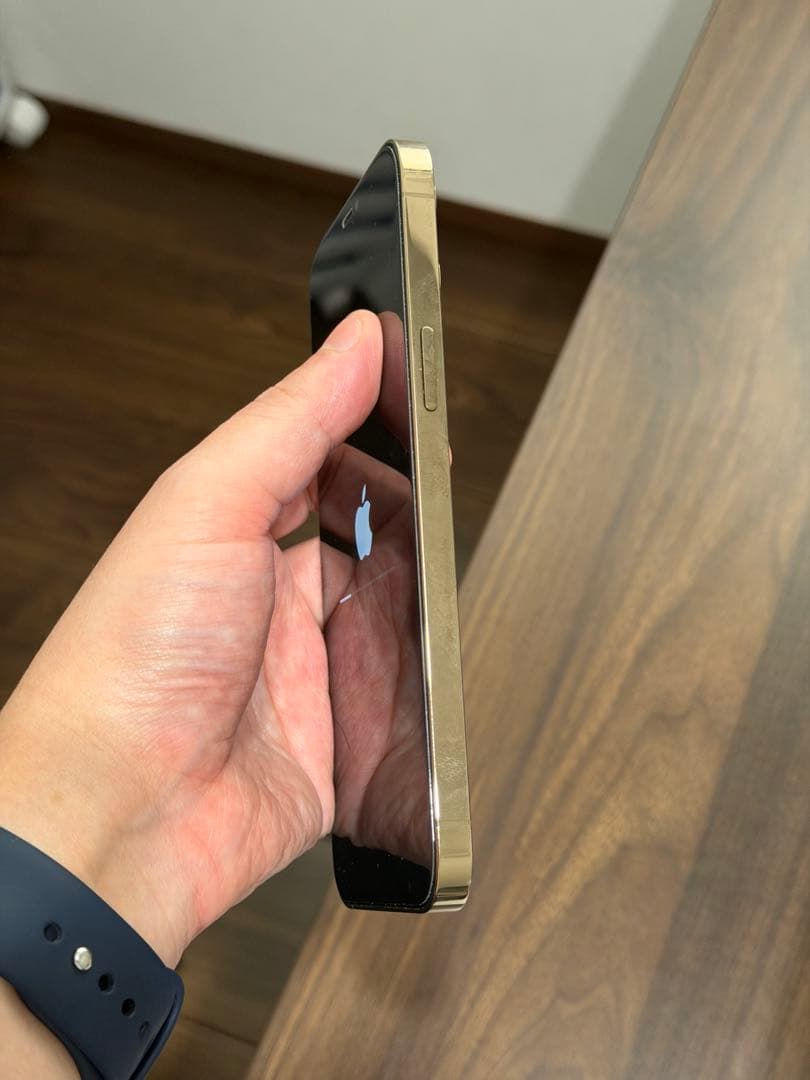 iPhone 12 Pro MAX 256G ゴールド 本体