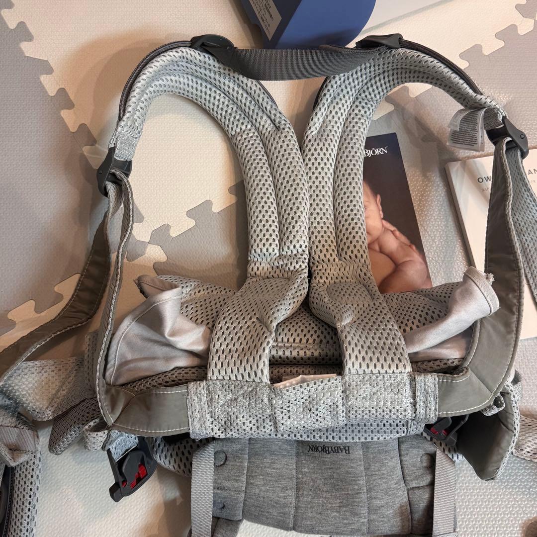 まちゃま　超美品　ベビービョルン 抱っこ紐 ハーモニー グレー