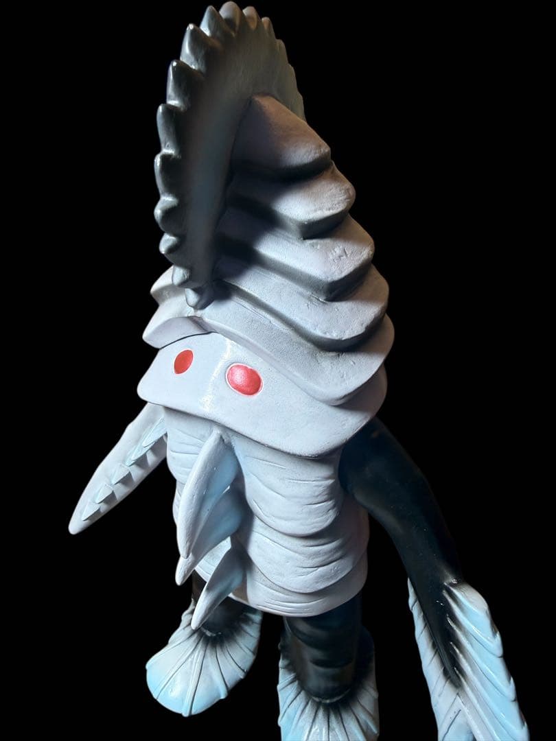 東映レトロソフビコレクション　シロノコギリザメ