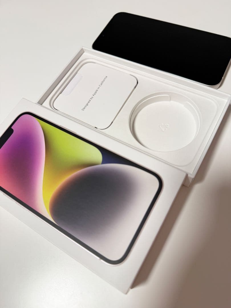 Apple iPhone 14 256GB ホワイト スターライト 本体