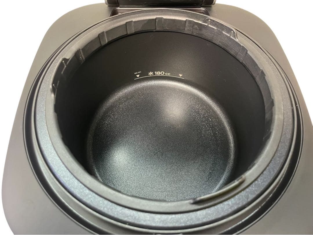 バルミューダ炊飯器BALMUDA The Gohan K08A-BK