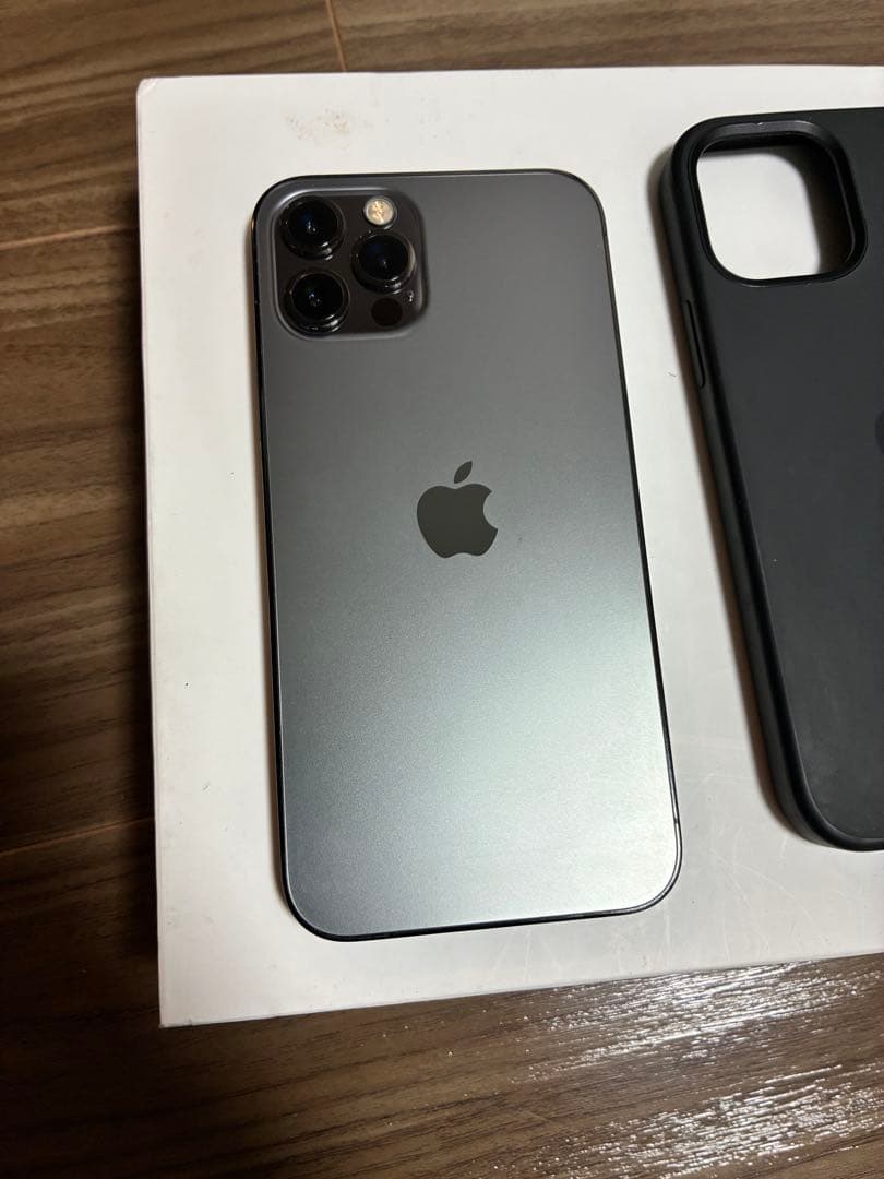 iPhone12pro グラファイト　256GB 純正ケース付