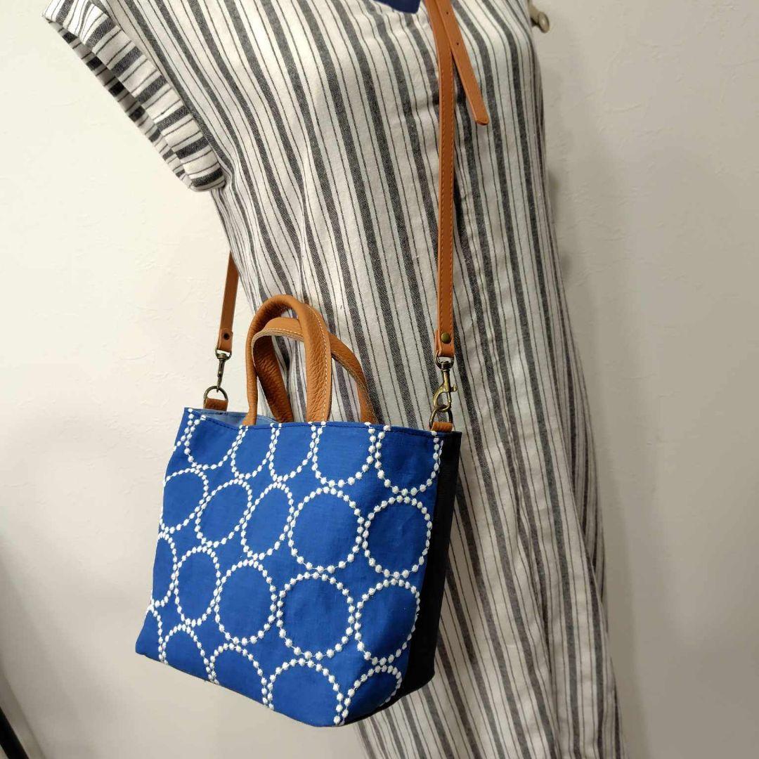 ミナペルホネン /2025tambourineタンバリンブルーしきりトートSサイ