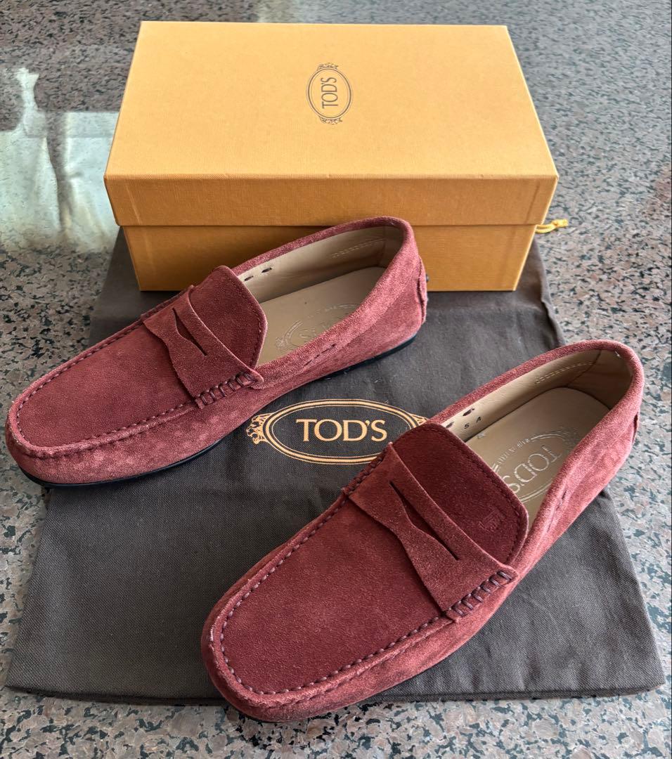 美品！TOD'S トッズ スエードドライビングシューズ 色 : バーガンディ