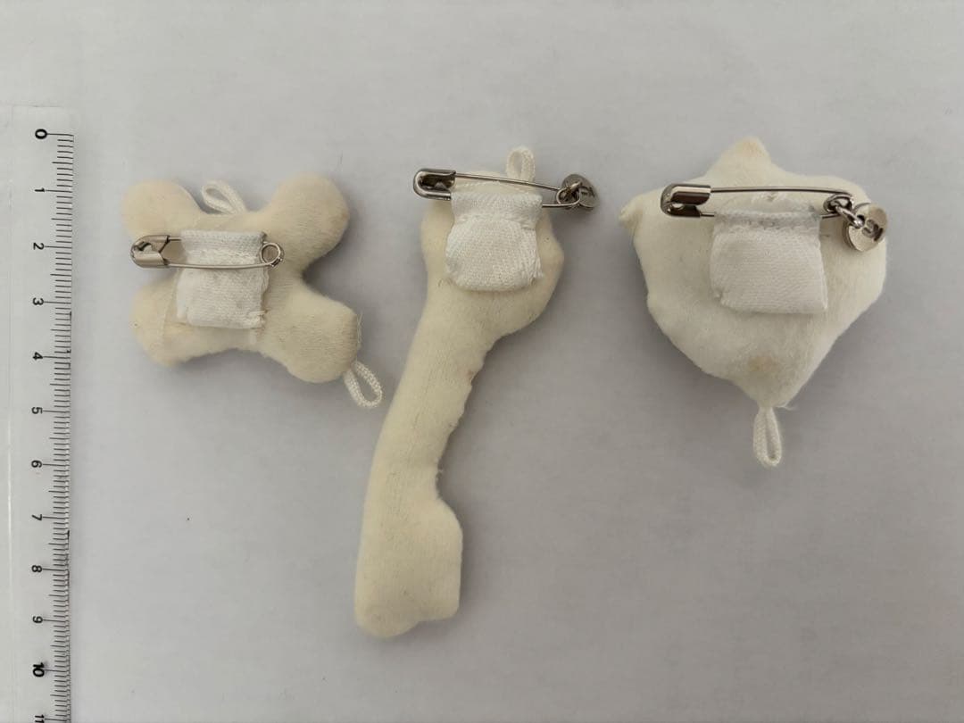 UNDERCOVER　アンダーカバー　butbeautiful期　ブローチ