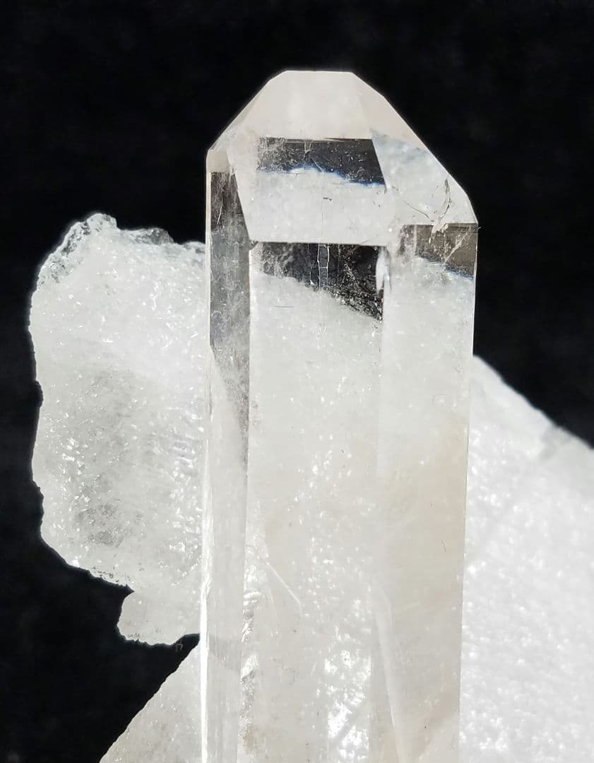 パキスタンスカルドゥハシュピ鉱山水晶 No1181