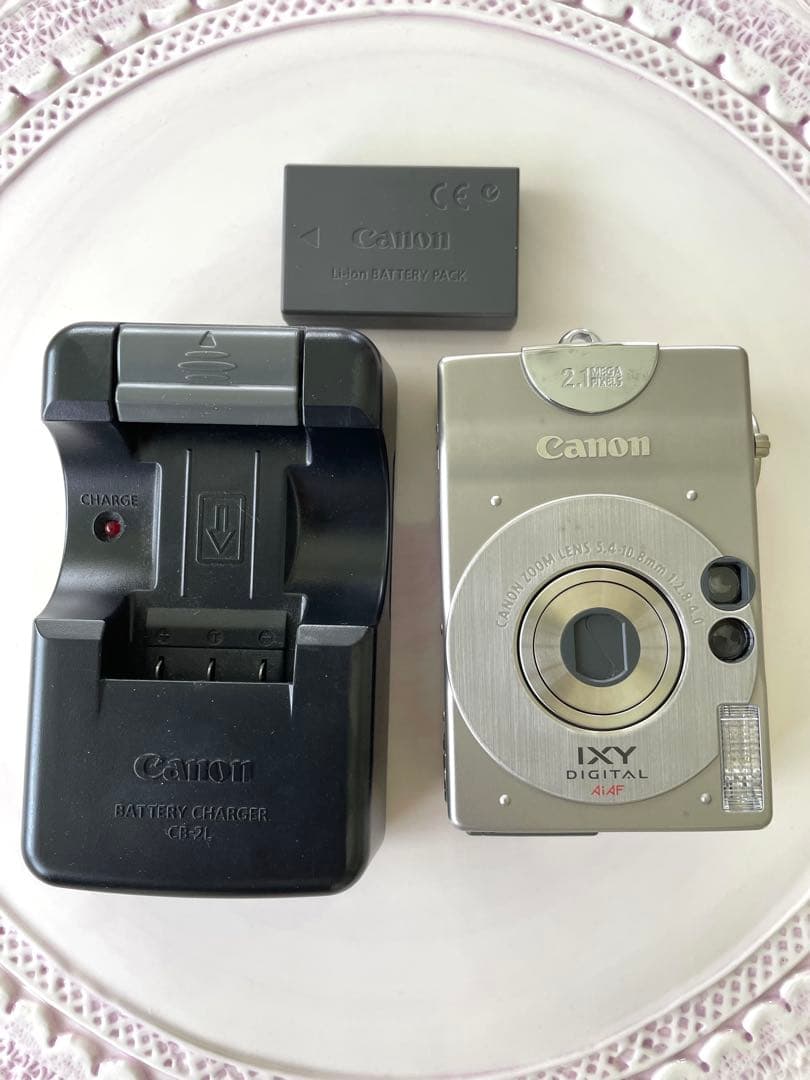 CANON IXY Digital　デジタルカメラ　コンパクトデジタルカメラ