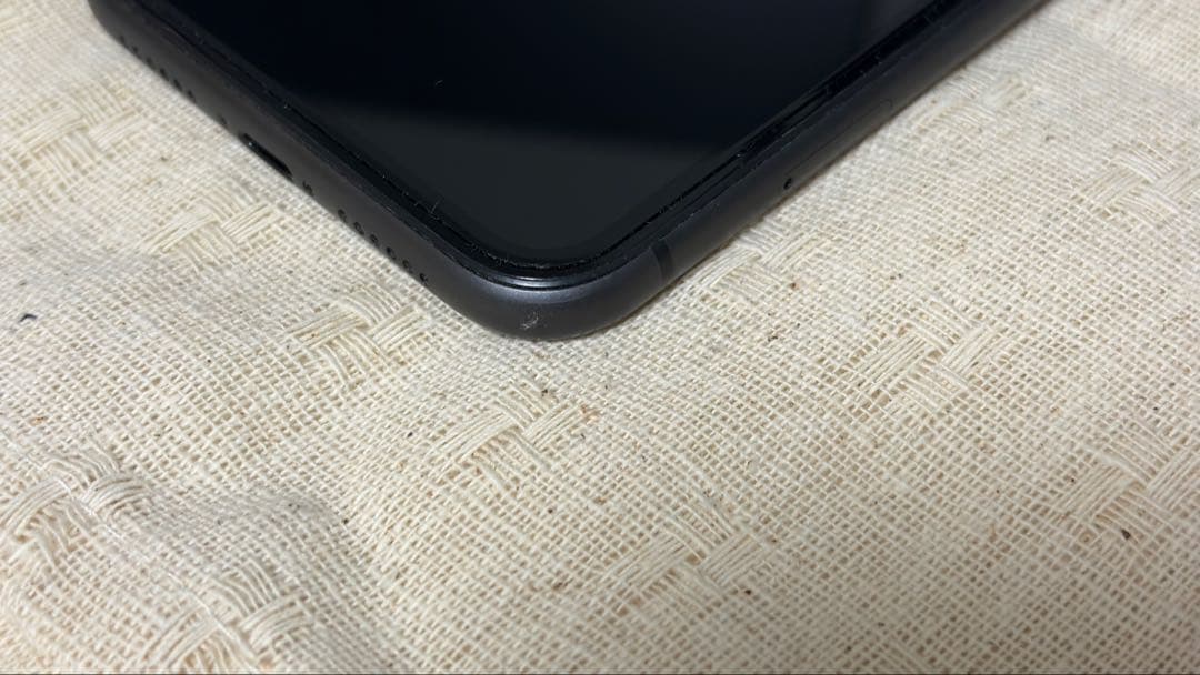 Apple iPhone 11 ブラック 64GB