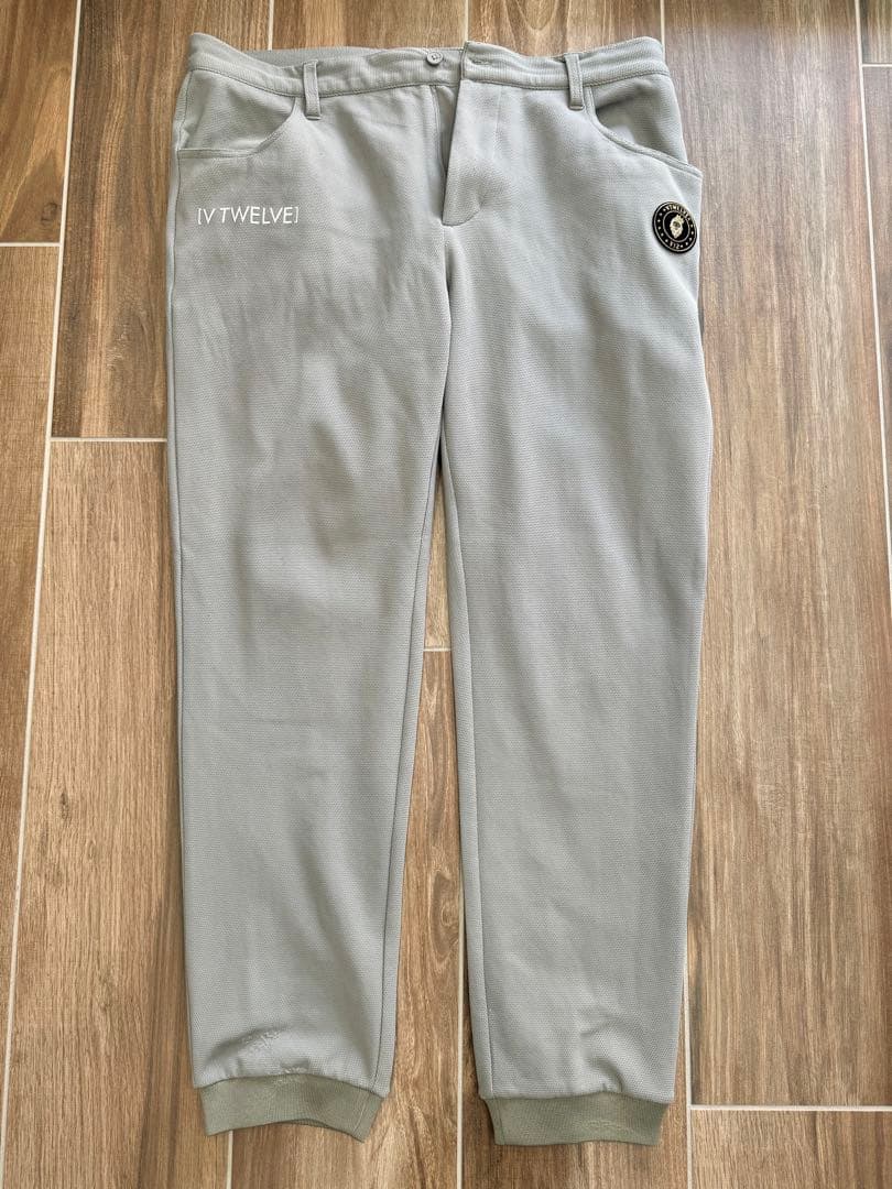 V TWELVE モスグリーン　セットアップ