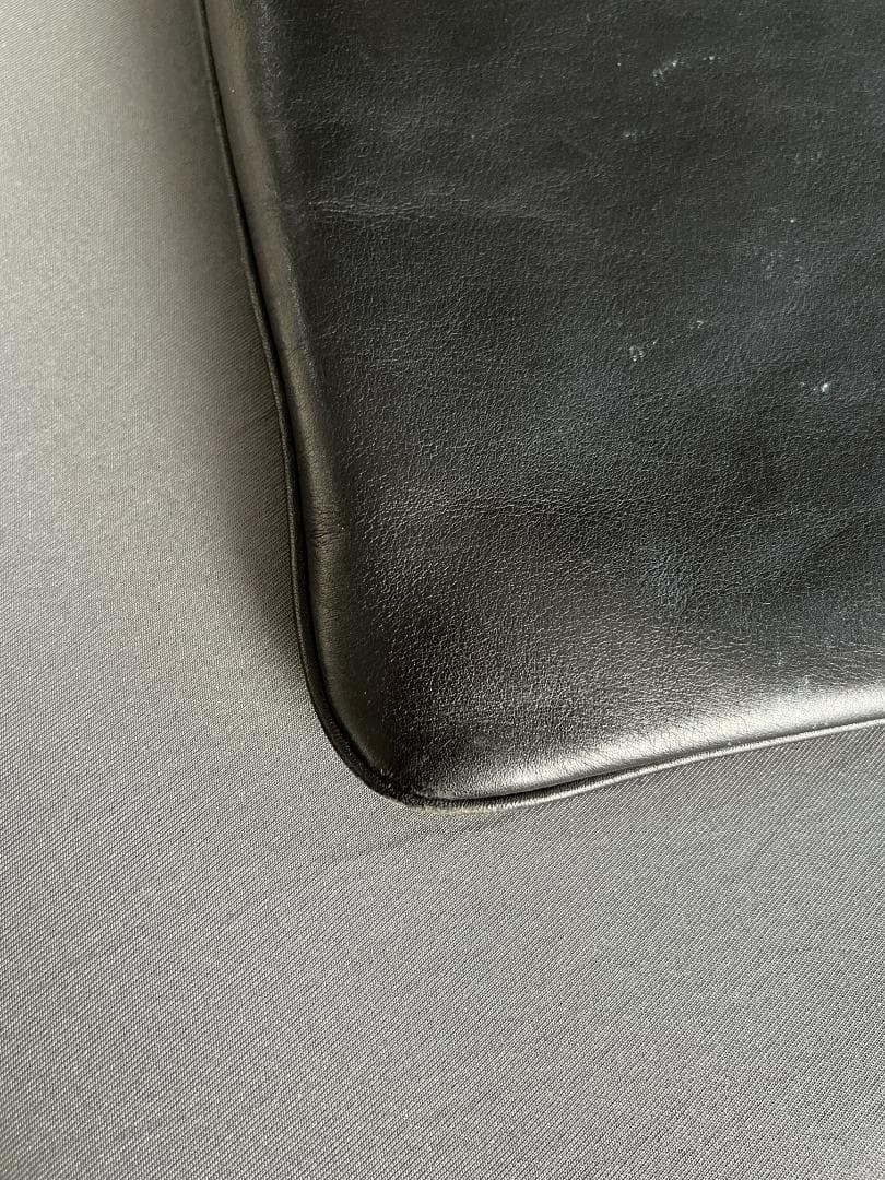 バリー　ショルダーバッグ